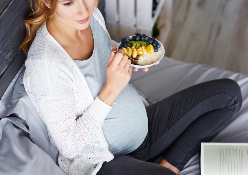 بهترین انتخاب تغذیه مناسب برای دوران بارداری